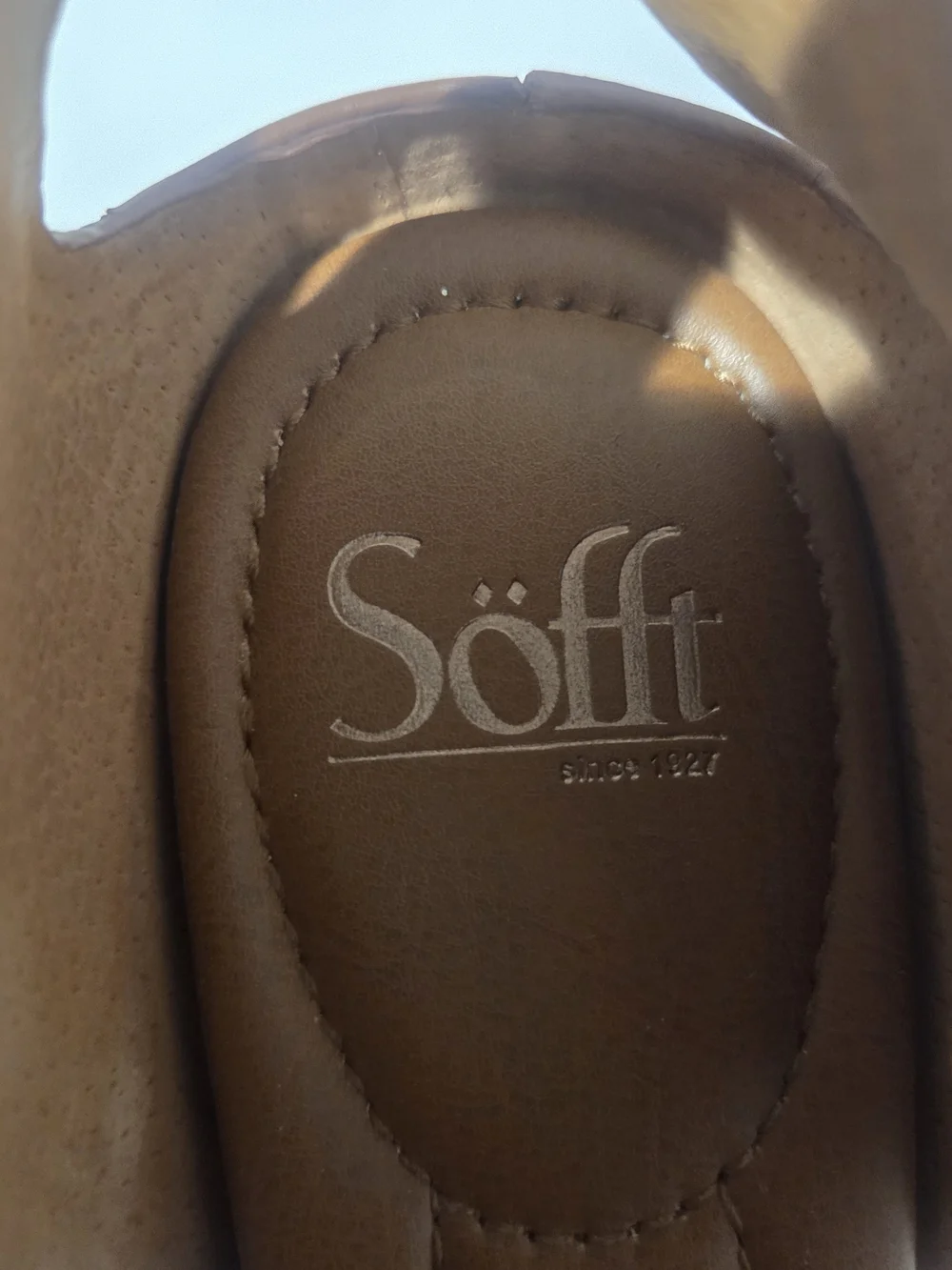 Sofft Khell Leather Wedge Sandal Tan Luggage Size 8.5M (Fits 8) - Excellent Cond